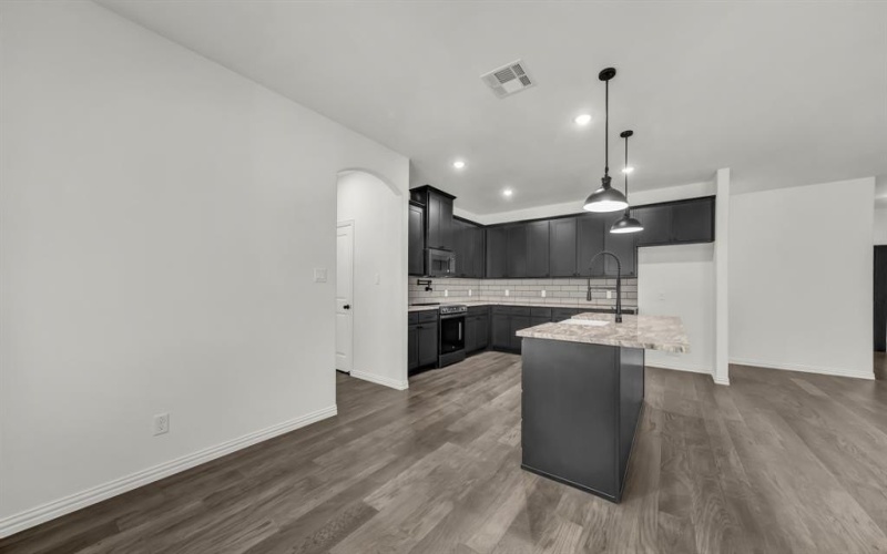 139 Sedona Creek Court, Poolville, TX 76487, 3 Habitaciones Habitaciones , ,2 BañosBaños,Residential,En Venta,139 Sedona Creek Court,0,21108535