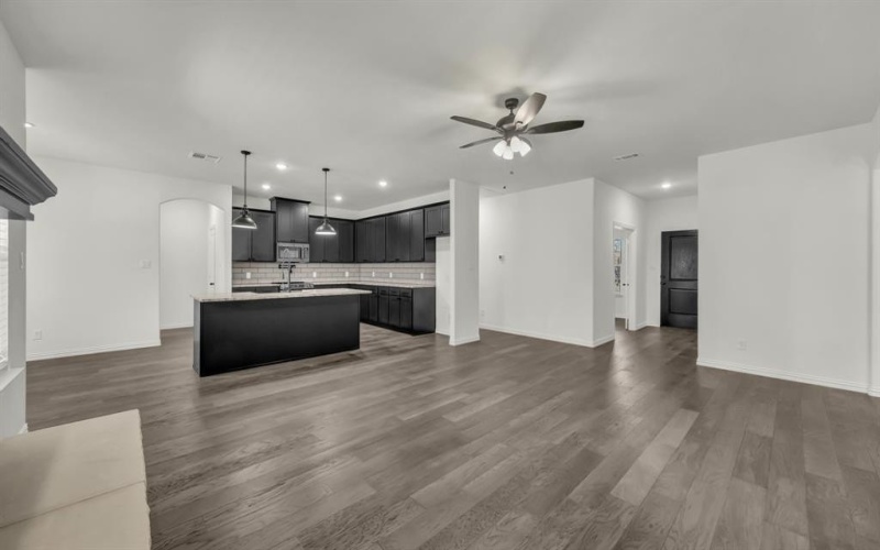 139 Sedona Creek Court, Poolville, TX 76487, 3 Habitaciones Habitaciones , ,2 BañosBaños,Residential,En Venta,139 Sedona Creek Court,0,21108535