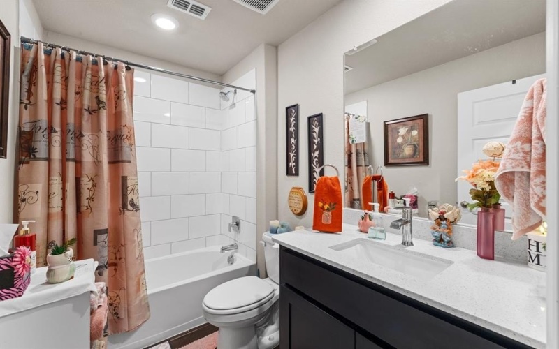 1920 Cookes Lane, Cleburne, TX 76033, 5 Bedrooms Bedrooms, ,3 BathroomsBathrooms,Residential,For Sale,1920 Cookes Lane,0,21114145