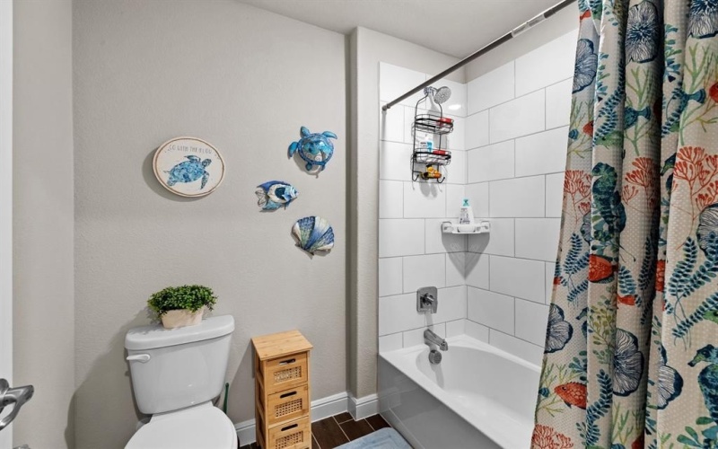 1920 Cookes Lane, Cleburne, TX 76033, 5 Bedrooms Bedrooms, ,3 BathroomsBathrooms,Residential,For Sale,1920 Cookes Lane,0,21114145