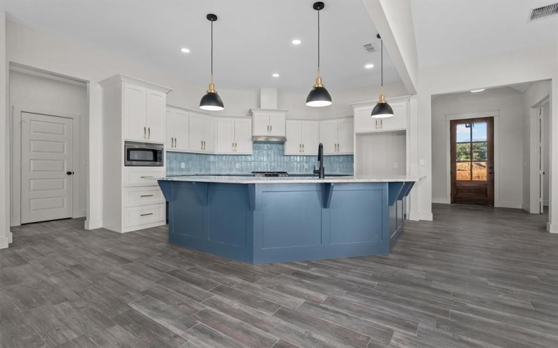 16421 Clearview Drive, Lindale, TX 75771, 4 Habitaciones Habitaciones , ,2 BañosBaños,Residential,En Venta,16421 Clearview Drive,0,21114292