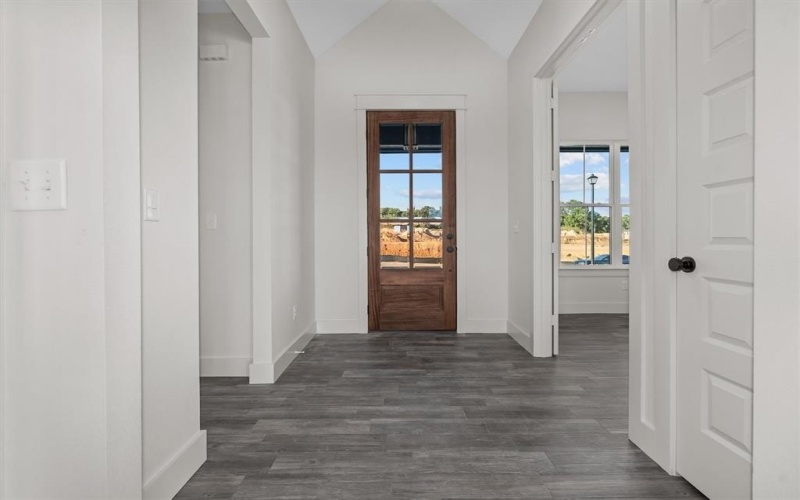 16421 Clearview Drive, Lindale, TX 75771, 4 Habitaciones Habitaciones , ,2 BañosBaños,Residential,En Venta,16421 Clearview Drive,0,21114292