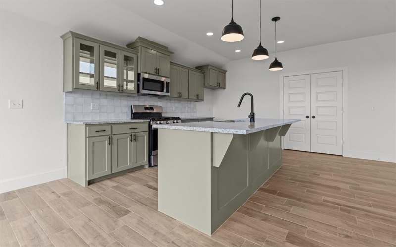 16609 Crossing Circle, Lindale, TX 75771, 4 Habitaciones Habitaciones , ,2 BañosBaños,Residential,En Venta,16609 Crossing Circle,0,21114354