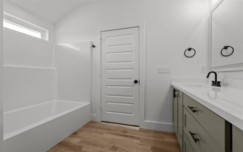 16609 Crossing Circle, Lindale, TX 75771, 4 Habitaciones Habitaciones , ,2 BañosBaños,Residential,En Venta,16609 Crossing Circle,0,21114354