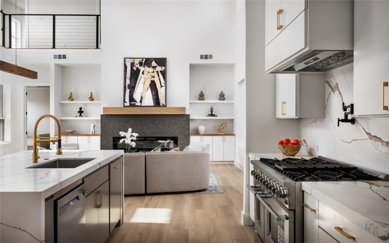 2002 Angelina Drive, Dallas, TX 75212, 4 Habitaciones Habitaciones , ,3 BañosBaños,Residential,En Venta,2002 Angelina Drive,0,21114357