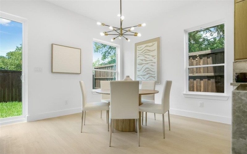 3629 Vilbig Road, Dallas, TX 75212, 4 Bedrooms Bedrooms, ,3 BathroomsBathrooms,Residential,For Sale,3629 Vilbig Road,0,21114370