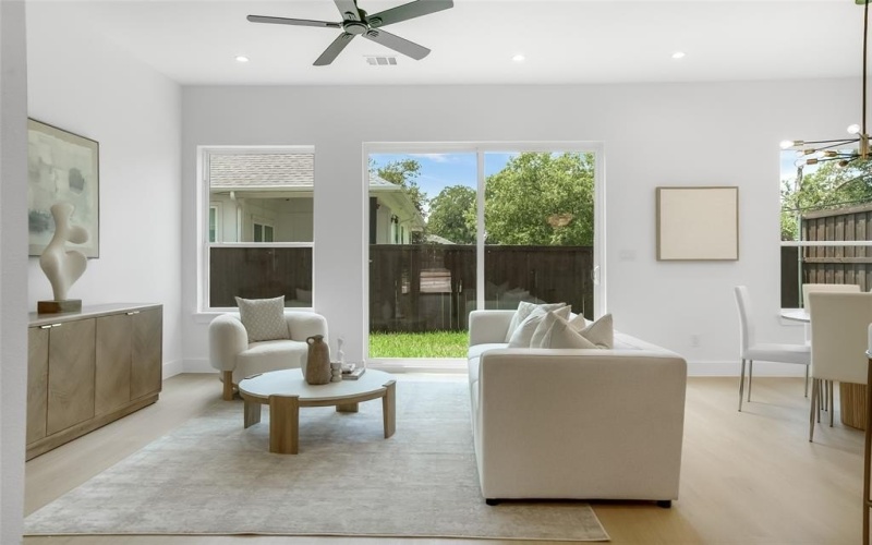 3629 Vilbig Road, Dallas, TX 75212, 4 Bedrooms Bedrooms, ,3 BathroomsBathrooms,Residential,For Sale,3629 Vilbig Road,0,21114370