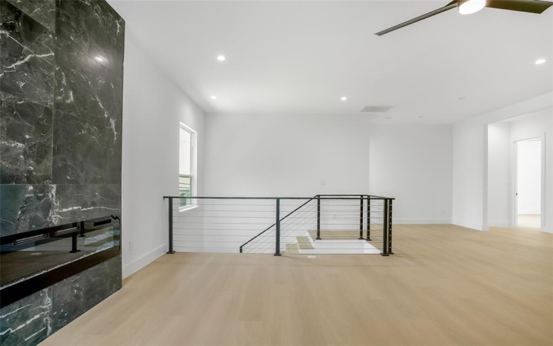 3629 Vilbig Road, Dallas, TX 75212, 4 Bedrooms Bedrooms, ,3 BathroomsBathrooms,Residential,For Sale,3629 Vilbig Road,0,21114370