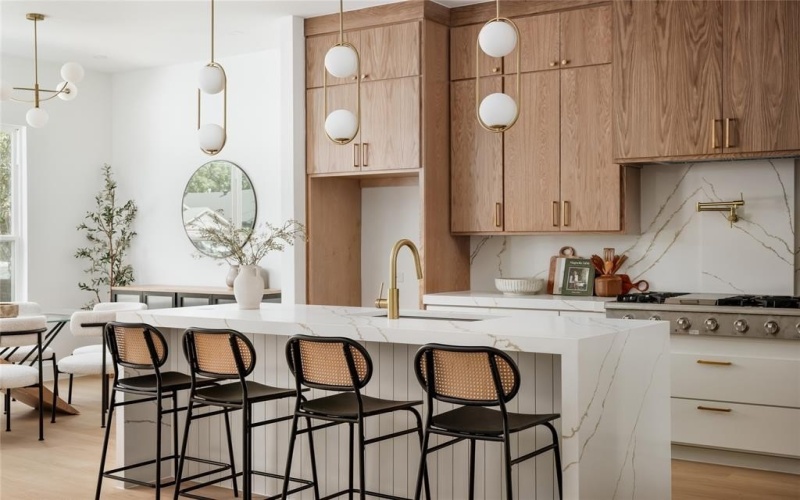 4046 Baker Avenue, Dallas, TX 75212, 4 Bedrooms Bedrooms, ,3 BathroomsBathrooms,Residential,For Sale,4046 Baker Avenue,0,21114383