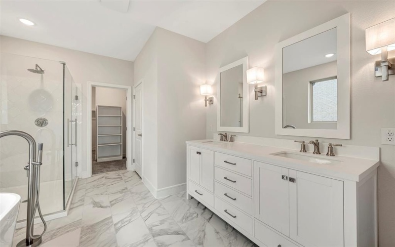 1303 Parkdale Street, Forney, TX 75126, 3 Bedrooms Bedrooms, ,2 BathroomsBathrooms,Residential,For Sale,1303 Parkdale Street,0,21114401