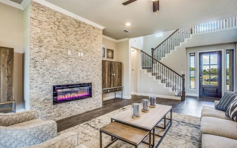 973 Reeves Drive, DeSoto, TX 75115, 5 Habitaciones Habitaciones , ,3 BañosBaños,Residential,En Venta,973 Reeves Drive,0,21114407