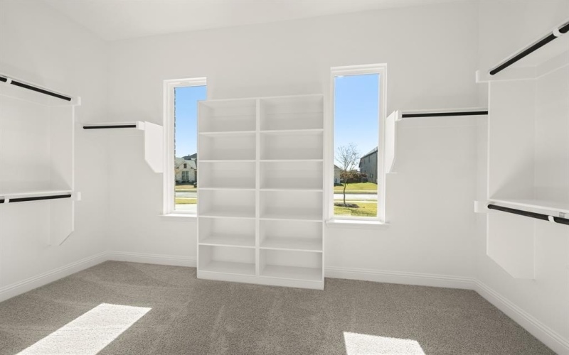 973 Reeves Drive, DeSoto, TX 75115, 5 Habitaciones Habitaciones , ,3 BañosBaños,Residential,En Venta,973 Reeves Drive,0,21114407