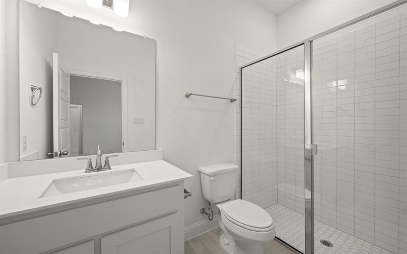 973 Reeves Drive, DeSoto, TX 75115, 5 Habitaciones Habitaciones , ,3 BañosBaños,Residential,En Venta,973 Reeves Drive,0,21114407