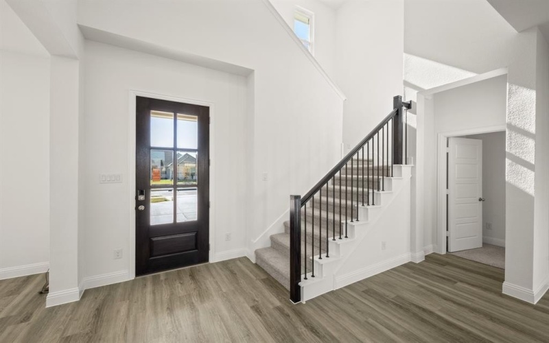 973 Reeves Drive, DeSoto, TX 75115, 5 Habitaciones Habitaciones , ,3 BañosBaños,Residential,En Venta,973 Reeves Drive,0,21114407