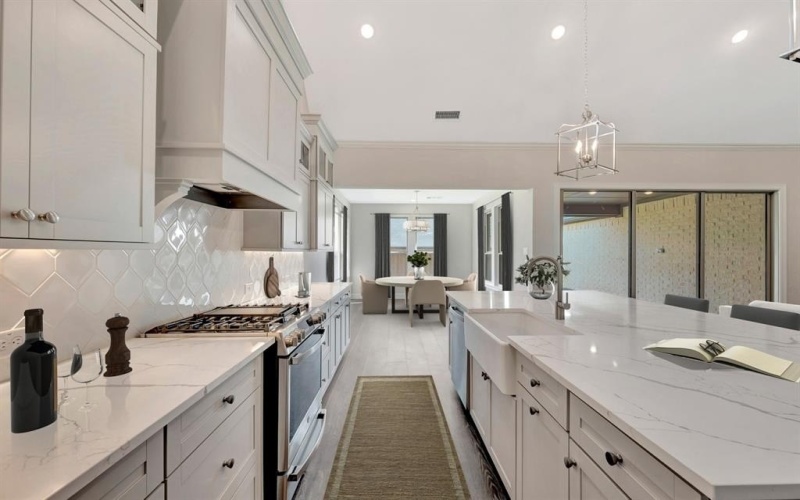 5667 Scotsman Trail, Arlington, TX 76017, 4 Bedrooms Bedrooms, ,3 BathroomsBathrooms,Residential,For Sale,5667 Scotsman Trail,0,21114493