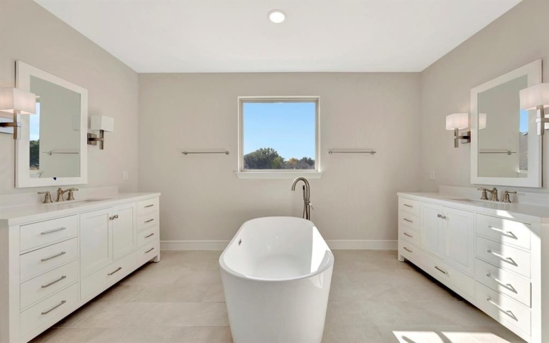 5667 Scotsman Trail, Arlington, TX 76017, 4 Bedrooms Bedrooms, ,3 BathroomsBathrooms,Residential,For Sale,5667 Scotsman Trail,0,21114493