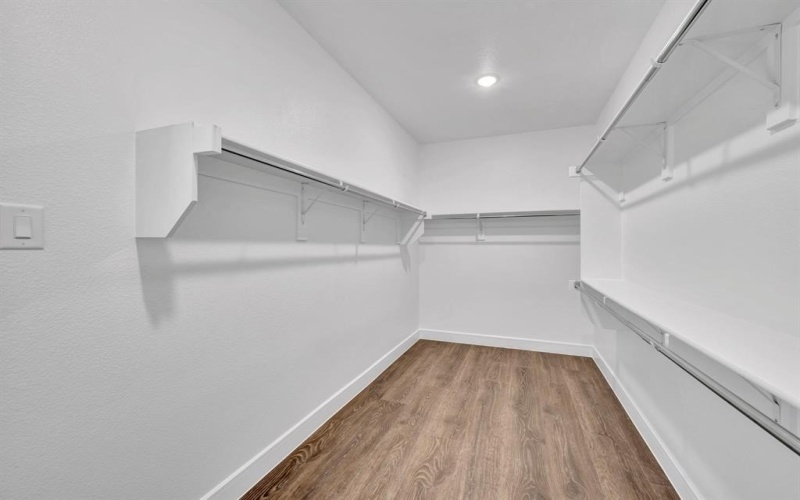 5667 Scotsman Trail, Arlington, TX 76017, 4 Bedrooms Bedrooms, ,3 BathroomsBathrooms,Residential,For Sale,5667 Scotsman Trail,0,21114493