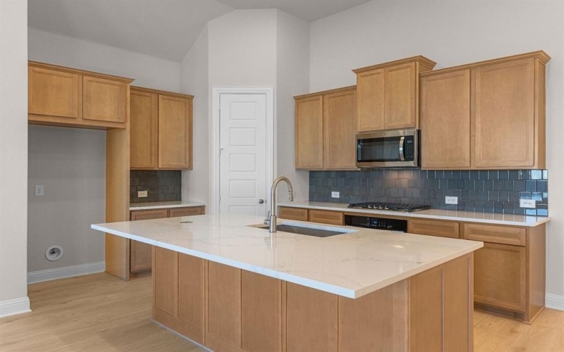 200 Bay Laurel Road, McKinney, TX 75071, 3 Habitaciones Habitaciones , ,2 BañosBaños,Residential,En Venta,200 Bay Laurel Road,0,21114541