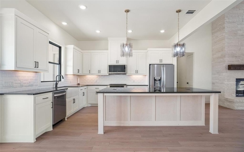 207 Stuart Street, Paradise, TX 76073, 3 Bedrooms Bedrooms, ,3 BathroomsBathrooms,Residential,For Sale,207 Stuart Street,0,21114685