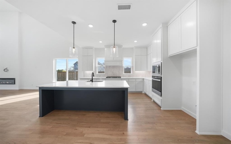 1311 Sapphire Lane, Lucas, TX 75098, 4 Bedrooms Bedrooms, ,5 BathroomsBathrooms,Residential,For Sale,1311 Sapphire Lane,0,21114699