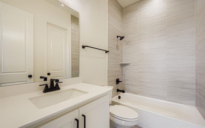 1906 M3 Ranch Road, Mansfield, TX 76063, 4 Habitaciones Habitaciones , ,5 BañosBaños,Residential,En Venta,1906 M3 Ranch Road,0,21114753