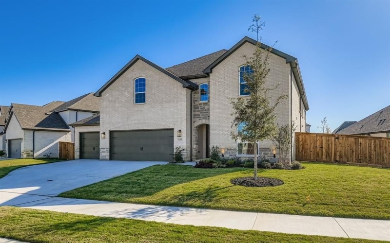 1295 Chestnut Drive, Haslet, TX 76052, 5 Bedrooms Bedrooms, ,5 BathroomsBathrooms,Residential,For Sale,1295 Chestnut Drive,0,21114791