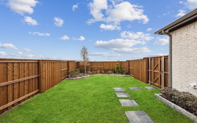 2078 Cuellar Way, Van Alstyne, TX 75495, 3 Bedrooms Bedrooms, ,2 BathroomsBathrooms,Residential,For Sale,2078 Cuellar Way,0,21114825