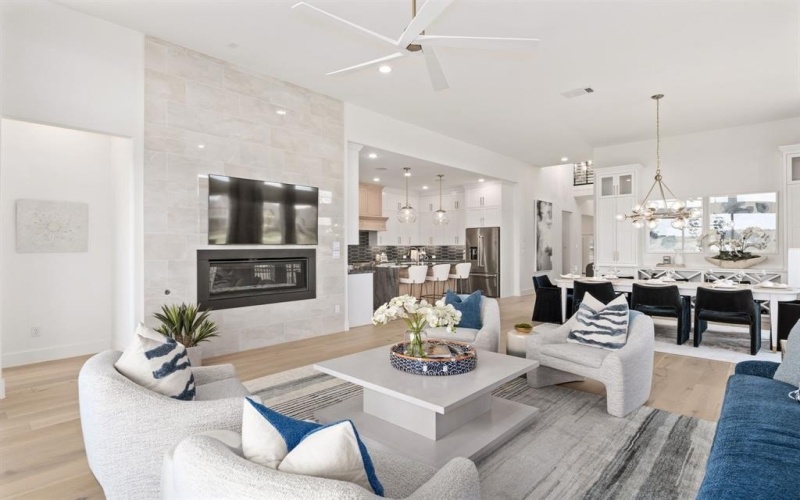 8608 Scottys Lake Lane, The Colony, TX 75056, 5 Habitaciones Habitaciones , ,6 BañosBaños,Residential,En Venta,8608 Scottys Lake Lane,0,21114857