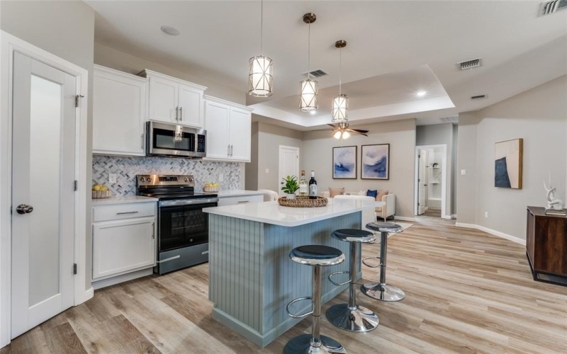 1616 Lindsey Street, Fort Worth, TX 76105, 4 Bedrooms Bedrooms, ,2 BathroomsBathrooms,Residential,For Sale,1616 Lindsey Street,0,21114901