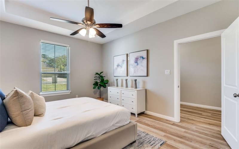 1616 Lindsey Street, Fort Worth, TX 76105, 4 Bedrooms Bedrooms, ,2 BathroomsBathrooms,Residential,For Sale,1616 Lindsey Street,0,21114901