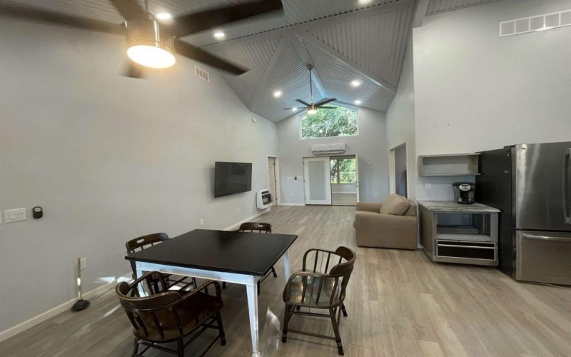 105 Linda Lane, Wichita Falls, TX 76301, 2 Habitaciones Habitaciones , ,2 BañosBaños,Residential,En Venta,105 Linda Lane,0,21114930