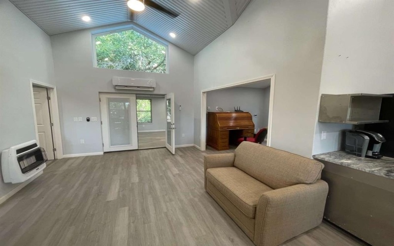 105 Linda Lane, Wichita Falls, TX 76301, 2 Habitaciones Habitaciones , ,2 BañosBaños,Residential,En Venta,105 Linda Lane,0,21114930