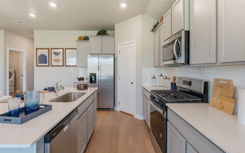 146 Aruba Drive, Rockport, TX 78382, 4 Bedrooms Bedrooms, ,2 BathroomsBathrooms,Residential,For Sale,146 Aruba Drive,0,467941