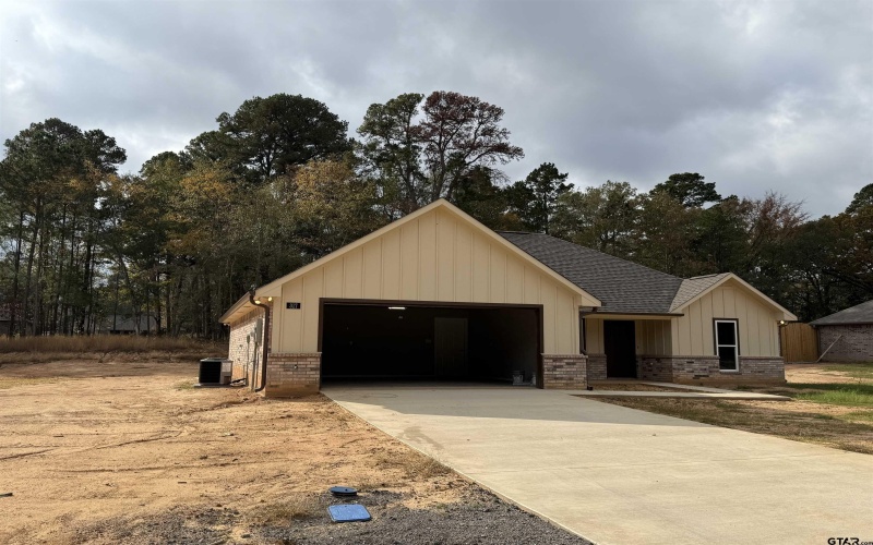 317 PR 6292, Mineola, TX 75773, 3 Bedrooms Bedrooms, ,2 BathroomsBathrooms,Residential,For Sale,317 PR 6292,0,25016774