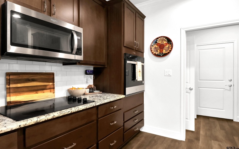 6111 Hamilton Meadows Way, Tyler, TX 75703, 2 Habitaciones Habitaciones , ,2 BañosBaños,Residential,En Venta,6111 Hamilton Meadows Way,0,25016797