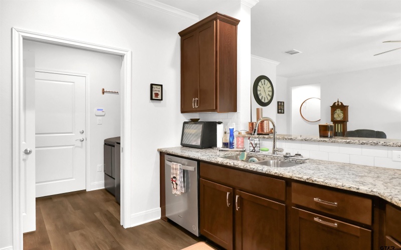 6111 Hamilton Meadows Way, Tyler, TX 75703, 2 Habitaciones Habitaciones , ,2 BañosBaños,Residential,En Venta,6111 Hamilton Meadows Way,0,25016797