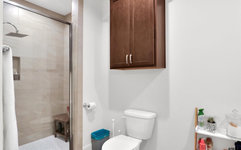 6111 Hamilton Meadows Way, Tyler, TX 75703, 2 Habitaciones Habitaciones , ,2 BañosBaños,Residential,En Venta,6111 Hamilton Meadows Way,0,25016797