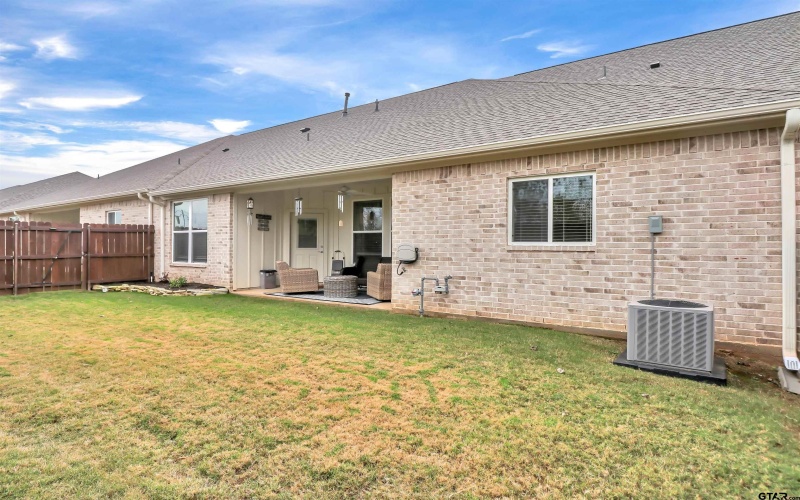 6111 Hamilton Meadows Way, Tyler, TX 75703, 2 Habitaciones Habitaciones , ,2 BañosBaños,Residential,En Venta,6111 Hamilton Meadows Way,0,25016797