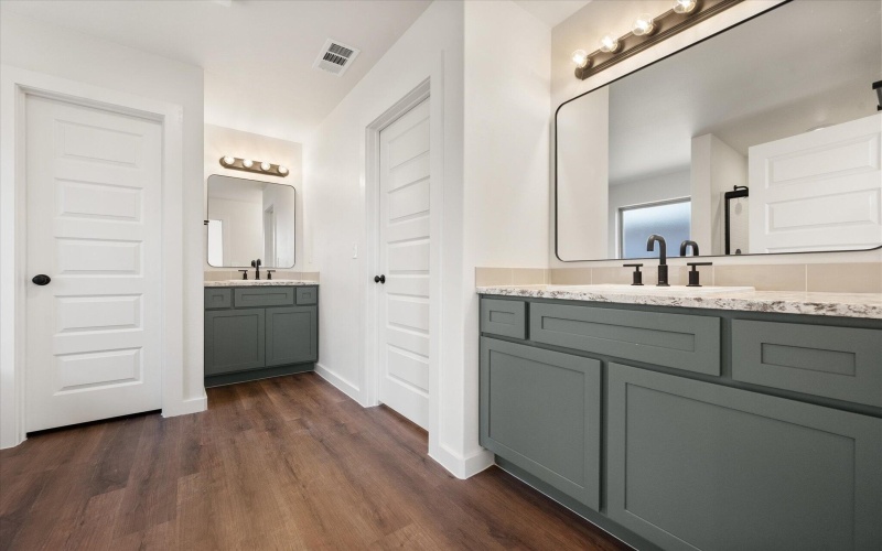 3011 138th Place, Lubbock, TX 79423, 3 Bedrooms Bedrooms, ,2 BathroomsBathrooms,Residential,For Sale,3011 138th Place,0,202563203