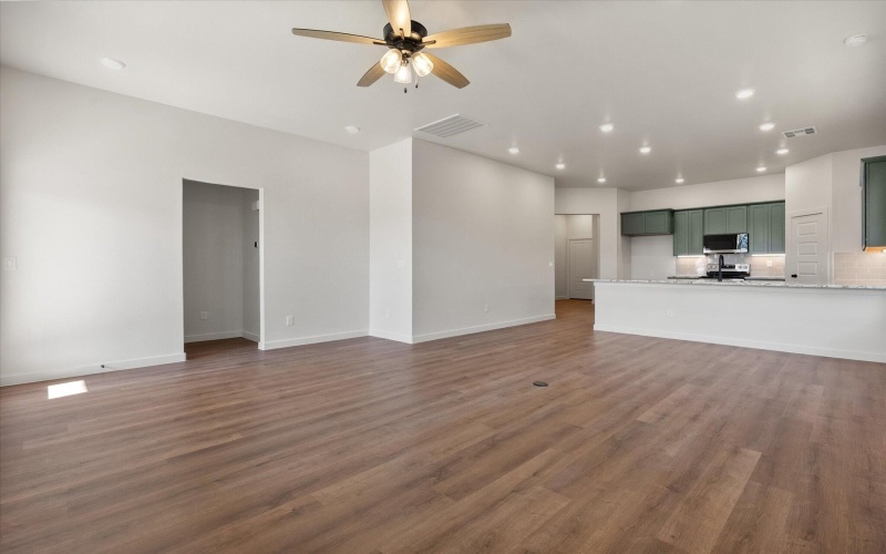 3011 138th Place, Lubbock, TX 79423, 3 Bedrooms Bedrooms, ,2 BathroomsBathrooms,Residential,For Sale,3011 138th Place,0,202563203