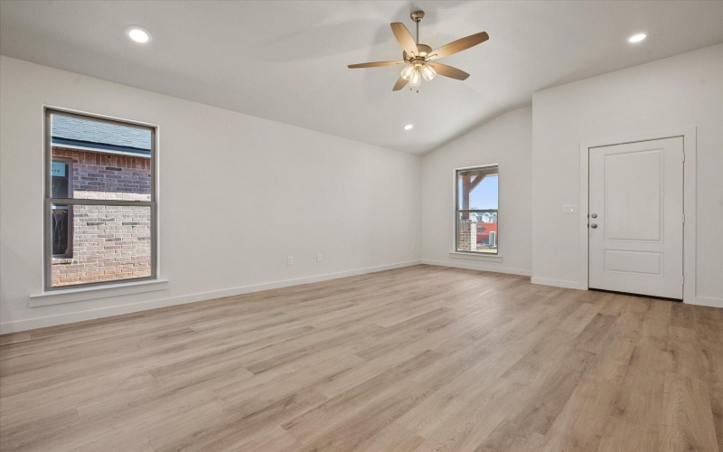 3104 138th Place, Lubbock, TX 79423, 3 Bedrooms Bedrooms, ,2 BathroomsBathrooms,Residential,For Sale,3104 138th Place,0,202563205