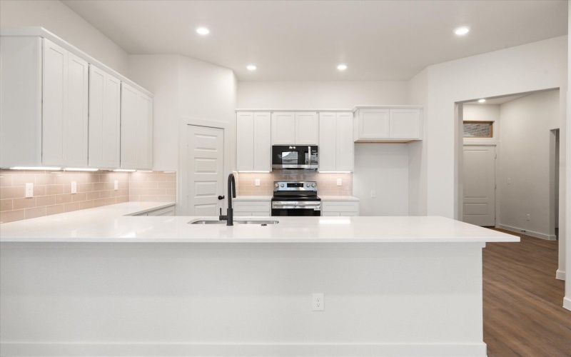 3001 138th Place, Lubbock, TX 79423, 3 Bedrooms Bedrooms, ,2 BathroomsBathrooms,Residential,For Sale,3001 138th Place,0,202563206