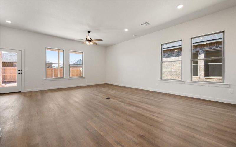 3001 138th Place, Lubbock, TX 79423, 3 Bedrooms Bedrooms, ,2 BathroomsBathrooms,Residential,For Sale,3001 138th Place,0,202563206