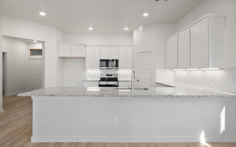 3003 138th Place, Lubbock, TX 79423, 3 Bedrooms Bedrooms, ,2 BathroomsBathrooms,Residential,For Sale,3003 138th Place,0,202563209