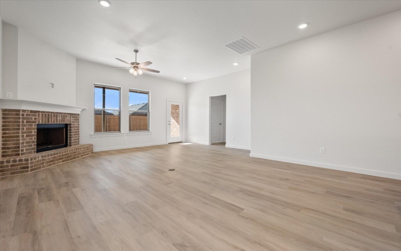 3003 138th Place, Lubbock, TX 79423, 3 Bedrooms Bedrooms, ,2 BathroomsBathrooms,Residential,For Sale,3003 138th Place,0,202563209