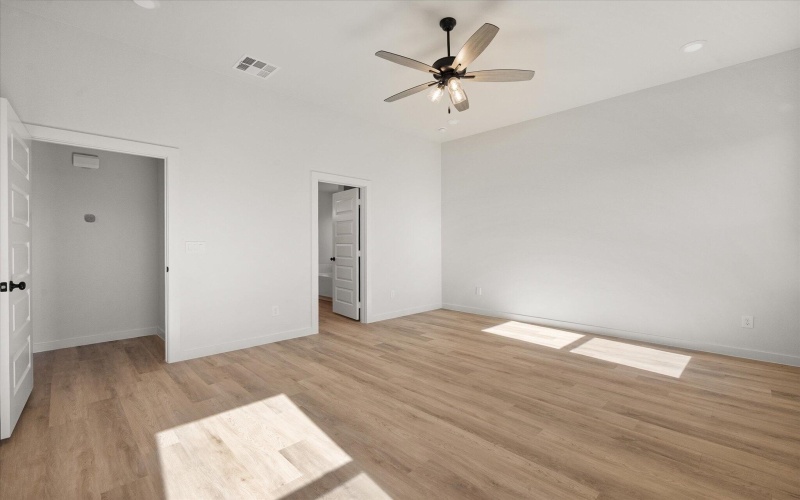 3017 138th Place, Lubbock, TX 79423, 3 Habitaciones Habitaciones , ,2 BañosBaños,Residential,En Venta,3017 138th Place,0,202563211