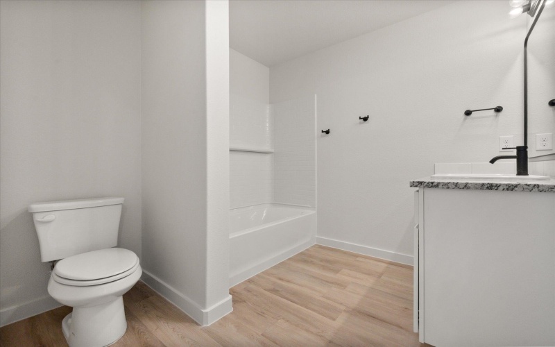 3020 138th Place, Lubbock, TX 79423, 3 Habitaciones Habitaciones , ,2 BañosBaños,Residential,En Venta,3020 138th Place,0,202563214