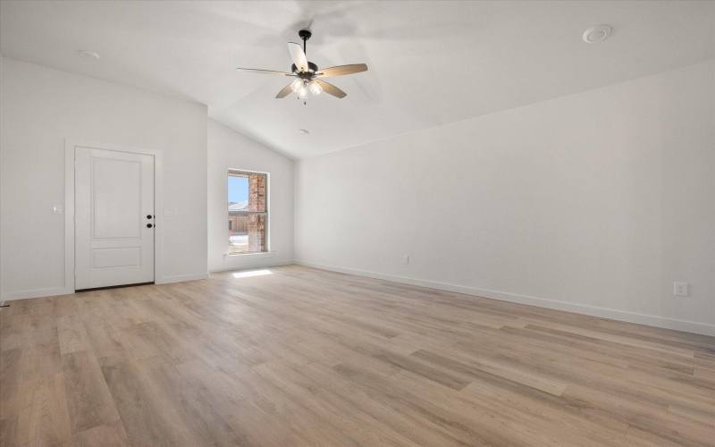 3020 138th Place, Lubbock, TX 79423, 3 Habitaciones Habitaciones , ,2 BañosBaños,Residential,En Venta,3020 138th Place,0,202563214