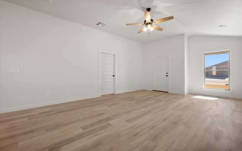 3020 138th Place, Lubbock, TX 79423, 3 Habitaciones Habitaciones , ,2 BañosBaños,Residential,En Venta,3020 138th Place,0,202563214