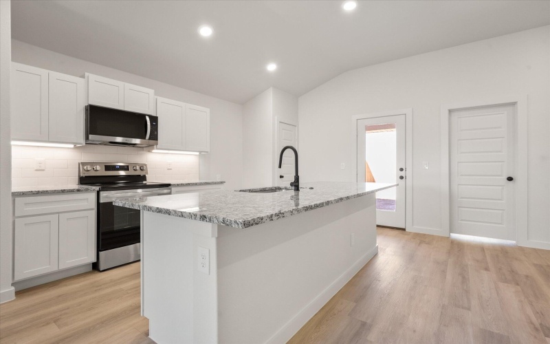 3020 138th Place, Lubbock, TX 79423, 3 Habitaciones Habitaciones , ,2 BañosBaños,Residential,En Venta,3020 138th Place,0,202563214